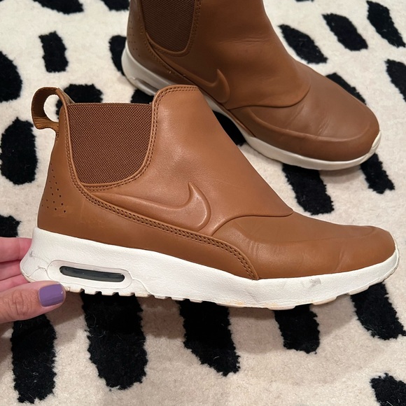 Nike air max thea mid leather chelsea boot sneakers tan womens size 8 - Picture 10 of 11